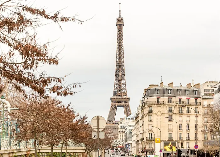 Merveil - Family Suite - Tour Eiffel - Viala I